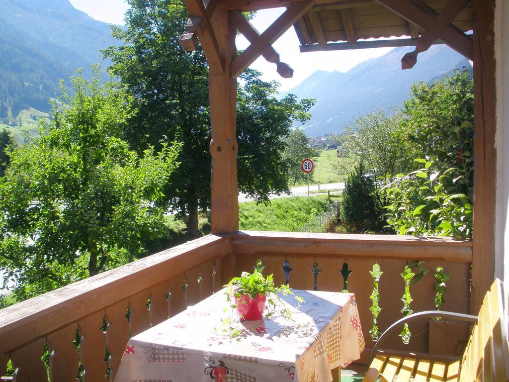 Haus Ruetzbach Apartment Neustift im Stubaital Ruang foto