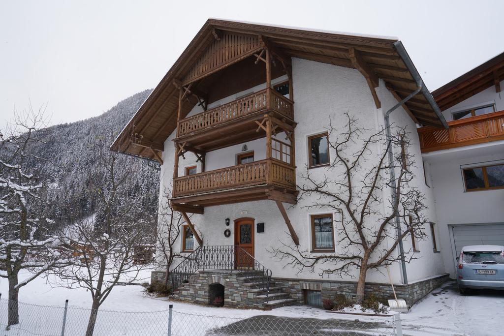 Haus Ruetzbach Apartment Neustift im Stubaital Bagian luar foto