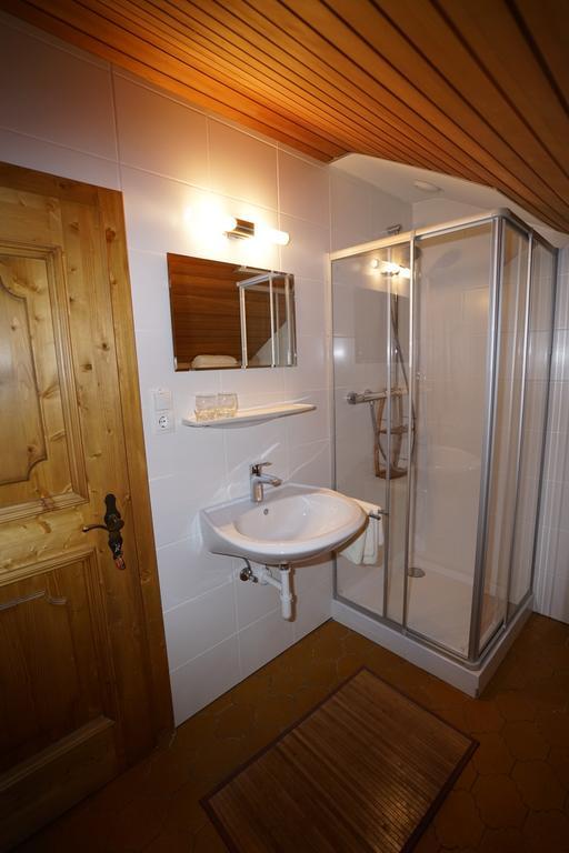 Haus Ruetzbach Apartment Neustift im Stubaital Bagian luar foto