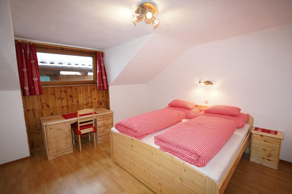 Haus Ruetzbach Apartment Neustift im Stubaital Bagian luar foto