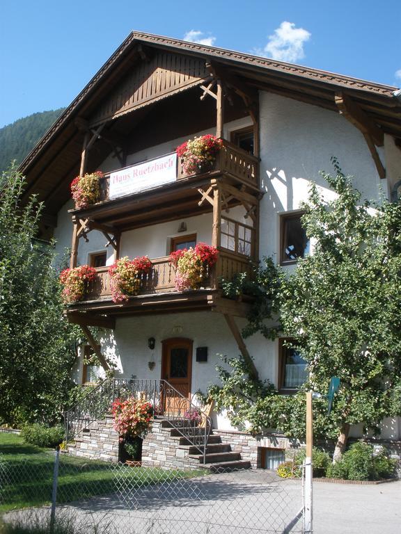 Haus Ruetzbach Apartment Neustift im Stubaital Bagian luar foto